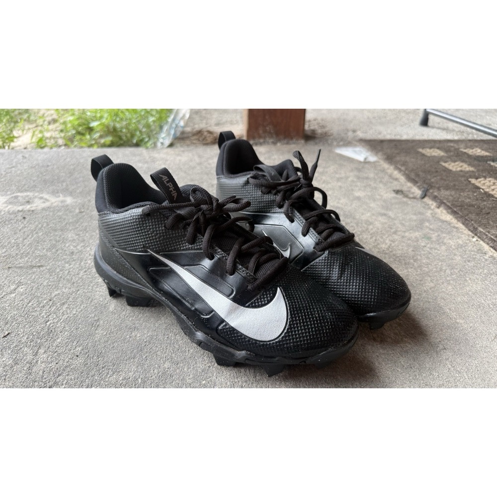 NIKE ALPHA MENACE 4 SHARK‎ Football Cleats In SIZE 6 Youth